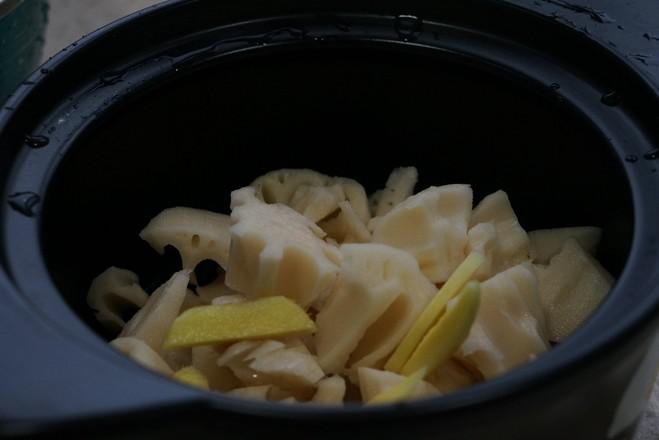 茶油蓮藕鴨湯的做法-家常味燉菜譜