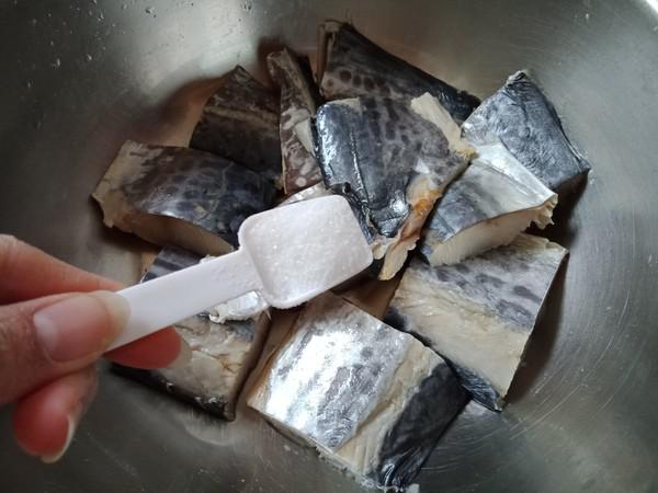 家常燉鲅魚的做法-家常味燉菜譜-易網(wǎng)<a href=http://m.henggaotouzi.com/ target=_blank class=infotextkey>健康養(yǎng)生</a>網(wǎng) 家常燉鲅魚的做法-家常味燉菜譜