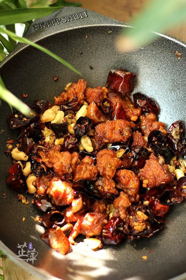 干煸腰果雞翅塊的做法-麻辣味炸菜譜