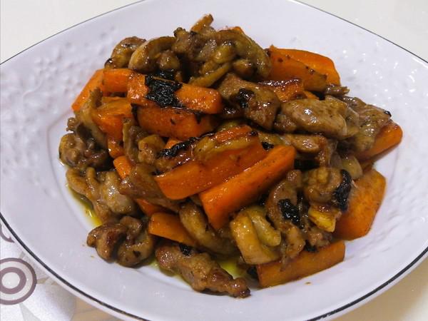 紫蘇燜鴨的做法-家常味燜菜譜