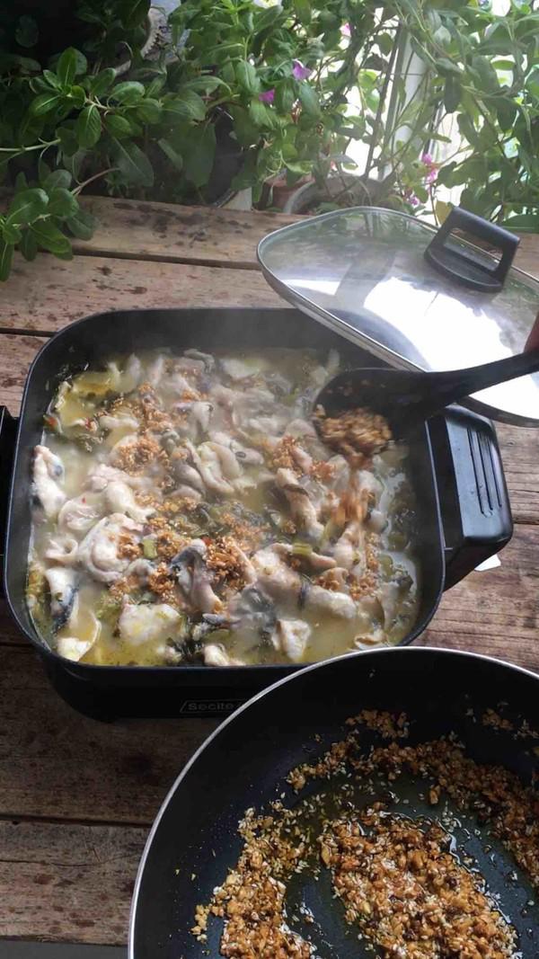 金蒜酸菜魚的做法-酸辣味煮菜譜