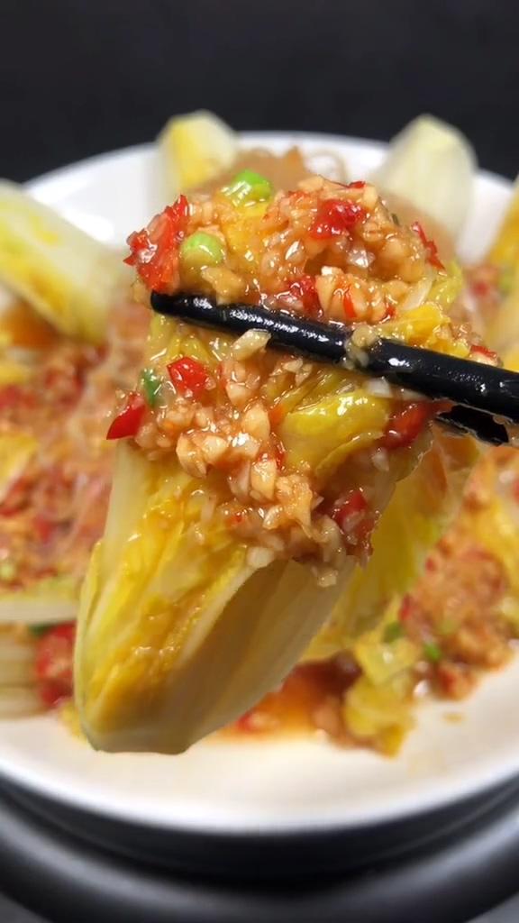 蒜蓉粉絲娃娃菜的做法-蒜香味炒菜譜