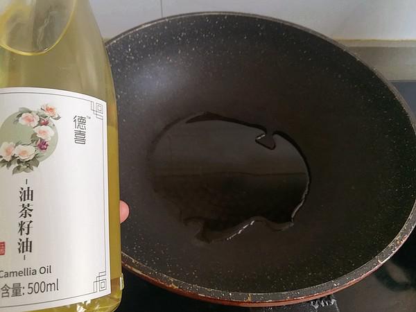 香菇釀肉的做法-香辣味蒸菜譜