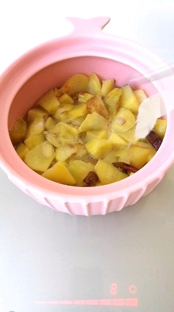 大蝦燜土豆的做法-咸鮮味燜菜譜-易網(wǎng)健康養(yǎng)生網(wǎng) 大蝦燜土豆的做法-咸鮮味燜菜譜