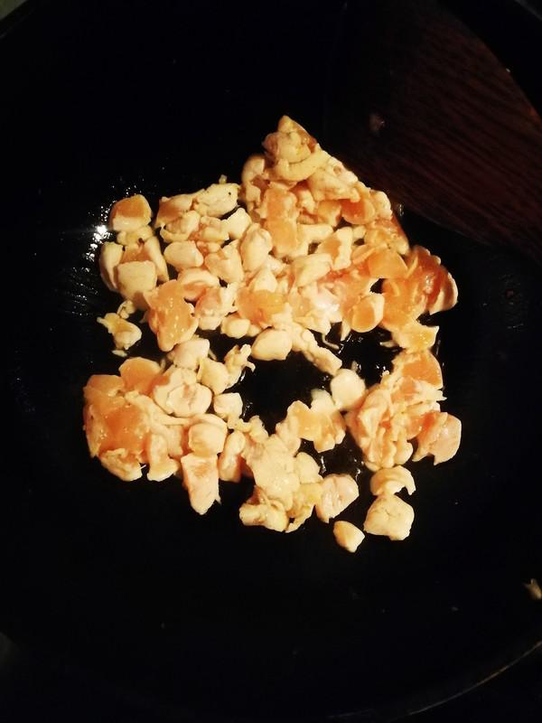 雞丁南瓜盅的做法-其它口味蒸菜譜-易網健康養生網 雞丁南瓜盅的做法-其它口味蒸菜譜