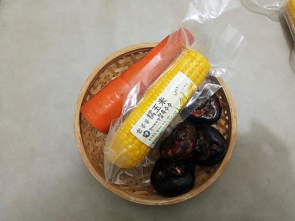 玉米荸薺排骨湯的做法-咸鮮味煲菜譜