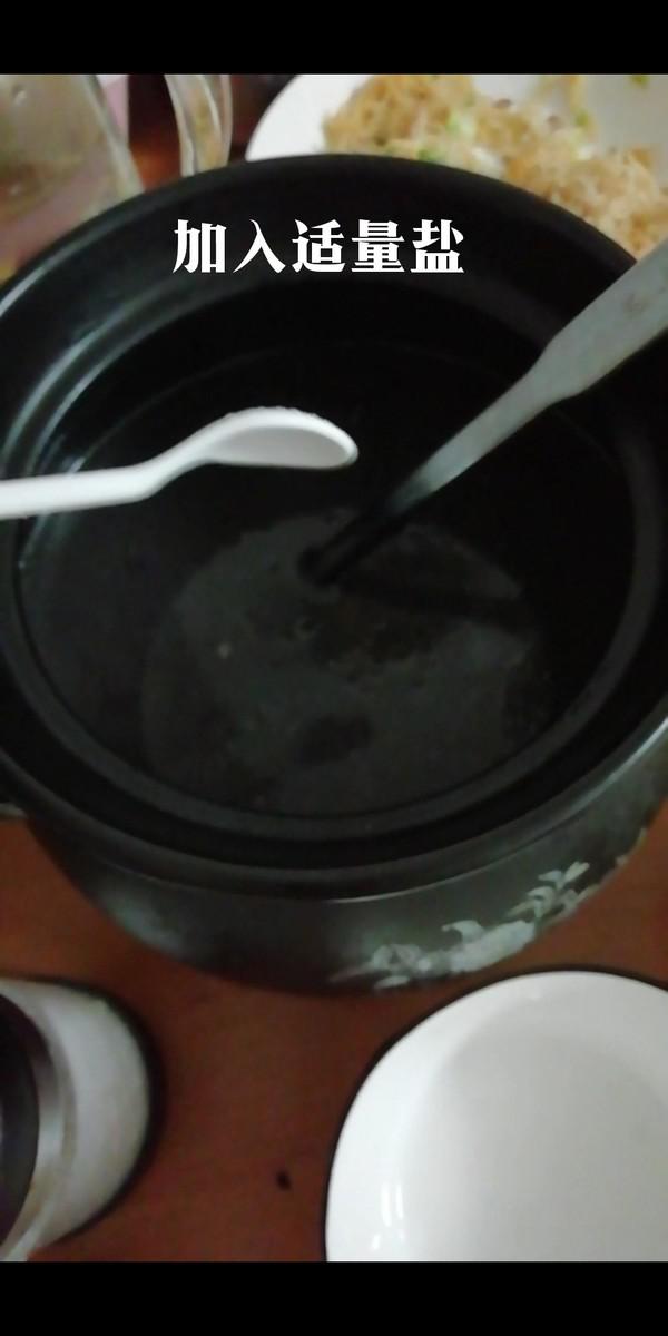 黑豆煲豬尾湯的做法-咸鮮味煮菜譜