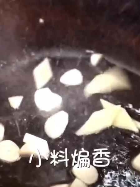 辣椒炒肉的做法-家常味炒菜譜-易網健康養生網 辣椒炒肉的做法-家常味炒菜譜