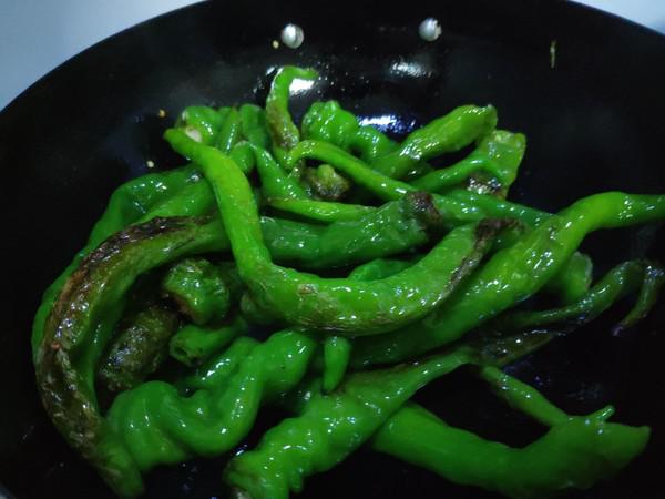 虎皮辣子的做法-香辣味炒菜譜