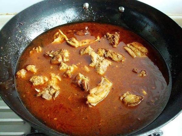 新疆羊肉封餅子的做法-家常味燒菜譜-易網健康養生網 新疆羊肉封餅子的做法-家常味燒菜譜