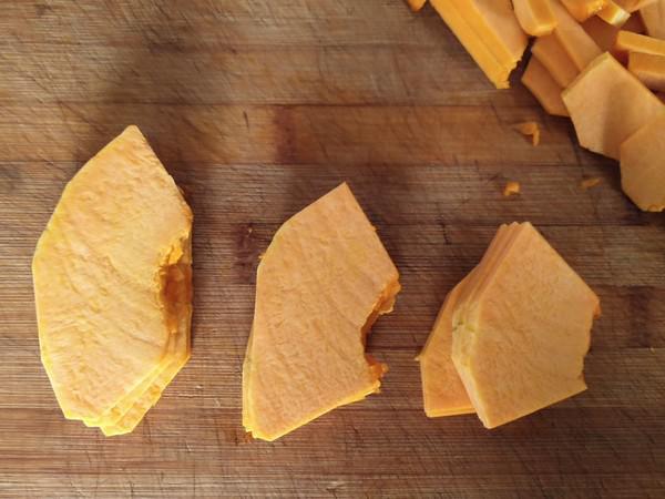 百合蒸南瓜的做法-甜味蒸菜譜