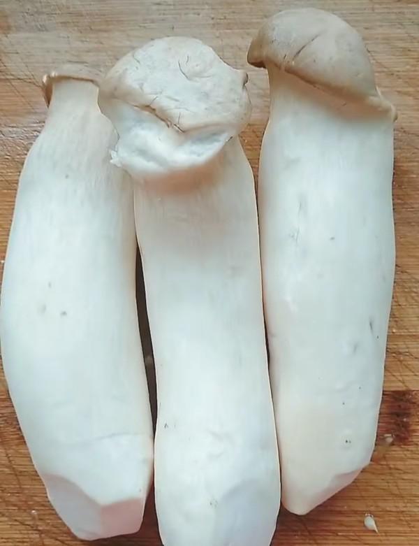 干煸杏鮑菇的做法-家常味干煸菜譜