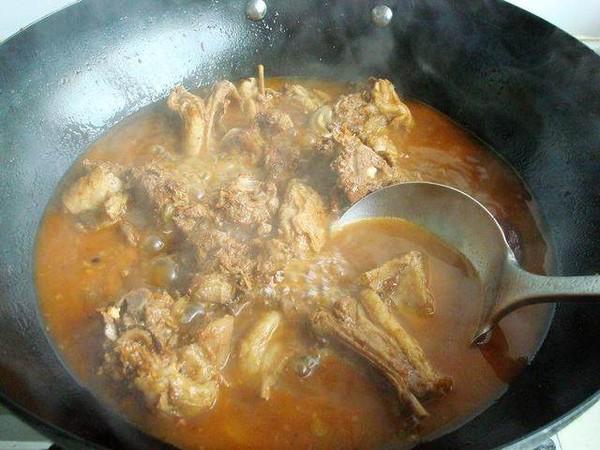 新疆羊肉封餅子的做法-家常味燒菜譜-易網健康養生網 新疆羊肉封餅子的做法-家常味燒菜譜