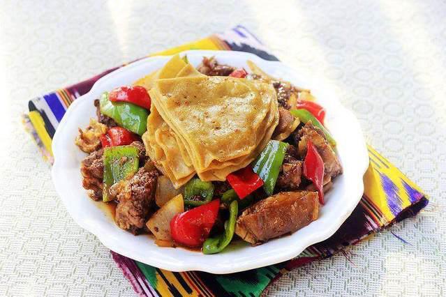 新疆羊肉封餅子的做法-家常味燒菜譜-易網健康養生網 新疆羊肉封餅子的做法-家常味燒菜譜