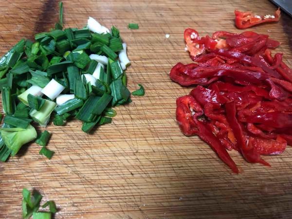 豆芽炒干子的做法-家常味炒菜譜