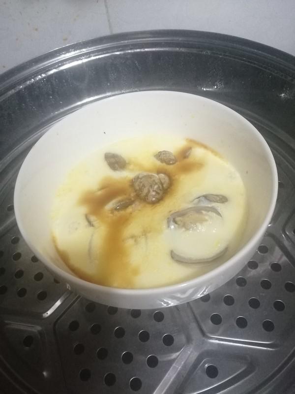 花甲蒸蛋的做法-咸鮮味蒸菜譜