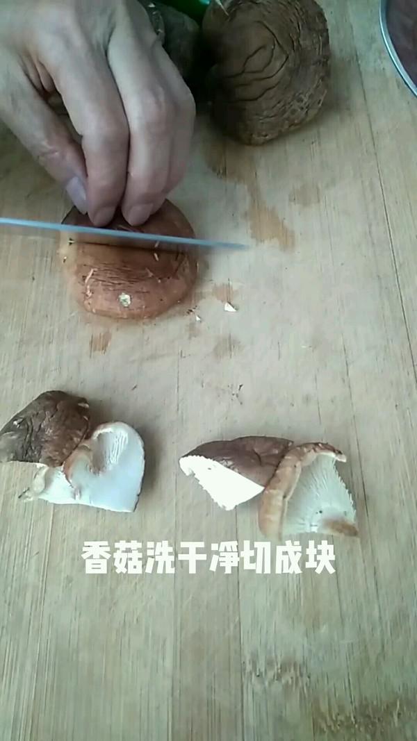 菜花燒香菇的做法-家常味燒菜譜-易網健康養生網 菜花燒香菇的做法-家常味燒菜譜