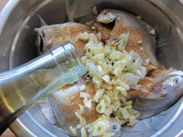 烤魚(yú)的做法-香辣味烤菜譜