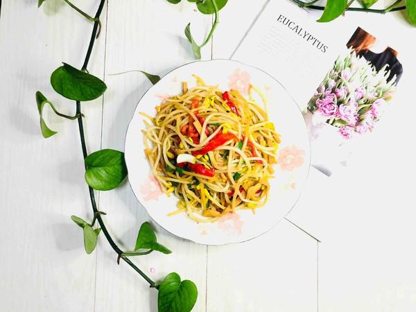 豆芽炒干子的做法-家常味炒菜譜