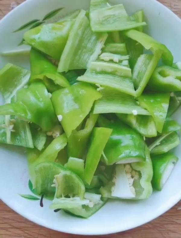 火爆肥腸的做法-香辣味爆菜譜