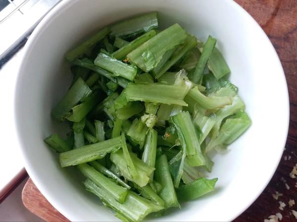 爽脆萵筍莖的做法-咸鮮味炒菜譜