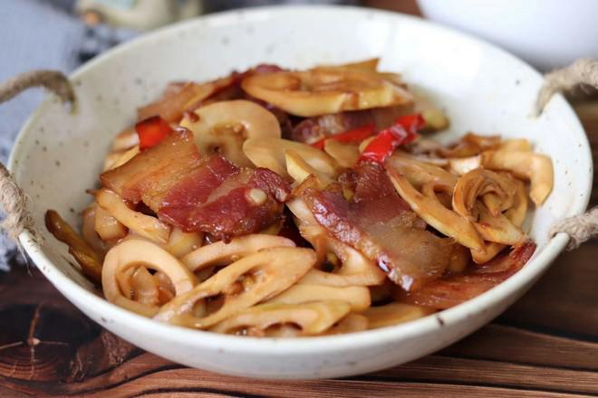 竹筍炒臘肉的做法-家常味炒菜譜