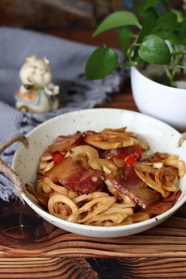 竹筍炒臘肉的做法-家常味炒菜譜