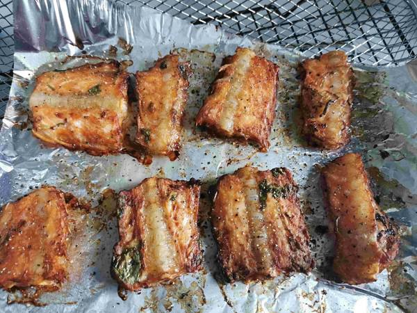 炸三文魚排的做法-咸鮮味炸菜譜