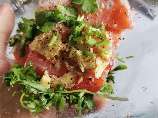 炸三文魚排的做法-咸鮮味炸菜譜