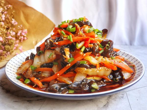 涼拌白菜梗的做法-酸辣味拌菜譜