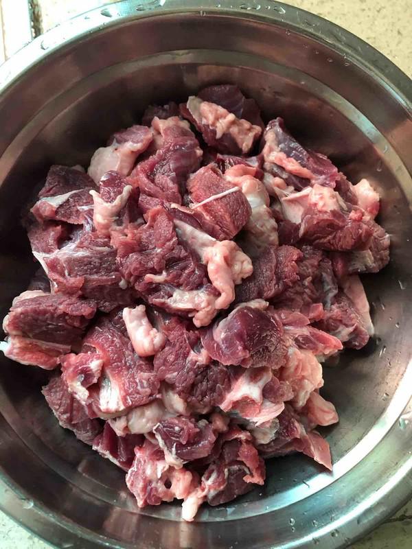 紅燒牛腩（家常版）的做法-醬香味燜菜譜