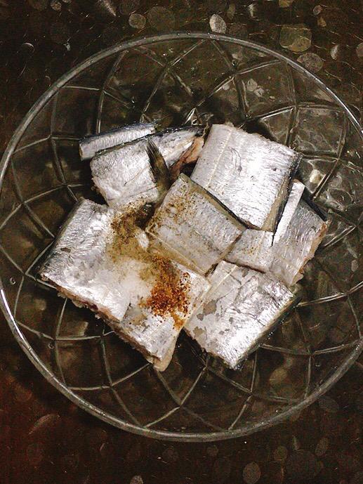 煎帶魚的做法-咸鮮味煎菜譜-易網<a href=http://m.henggaotouzi.com/ target=_blank class=infotextkey>健康養生</a>網 煎帶魚的做法-咸鮮味煎菜譜