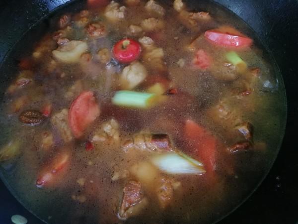 西紅柿燉牛腩的做法-咸鮮味燉菜譜