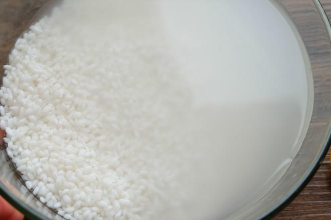 芋頭臘腸煲仔飯+白灼菜心的做法-家常味煲菜譜