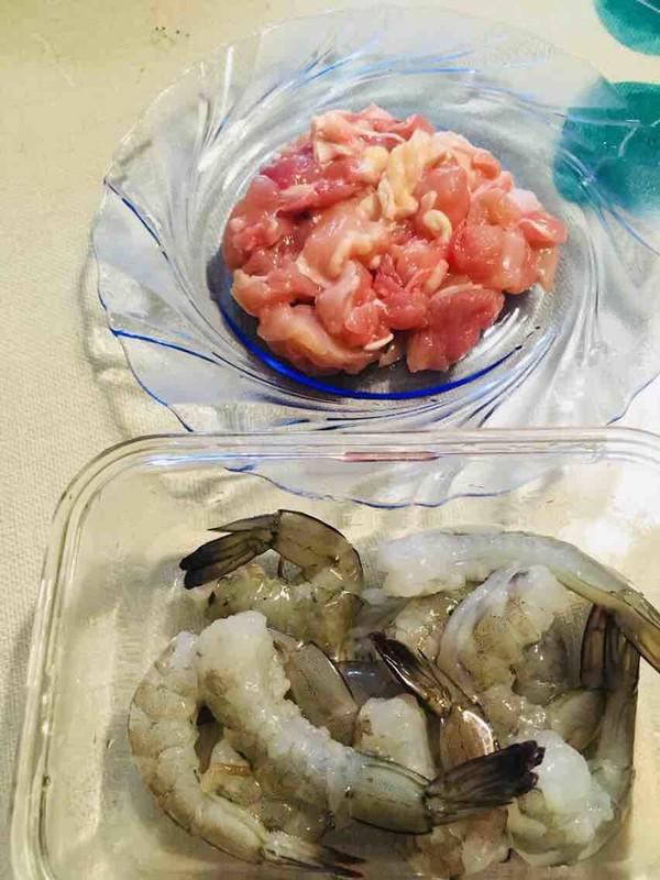 海鮮蝦炒雞的做法-咸鮮味炒菜譜