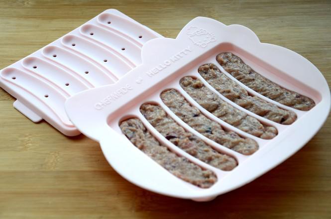 黑椒牛肉香腸的做法-黑椒味蒸菜譜