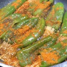 青椒金針菇的做法-家常味煎菜譜