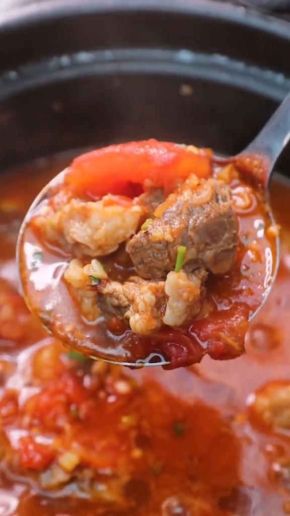 番茄牛腩的做法-家常味燉菜譜-易網(wǎng)健康養(yǎng)生網(wǎng) 番茄牛腩的做法-家常味燉菜譜