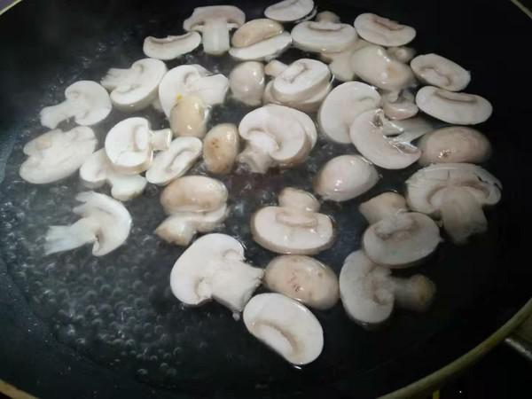 蠔油口蘑的做法-咸鮮味炒菜譜