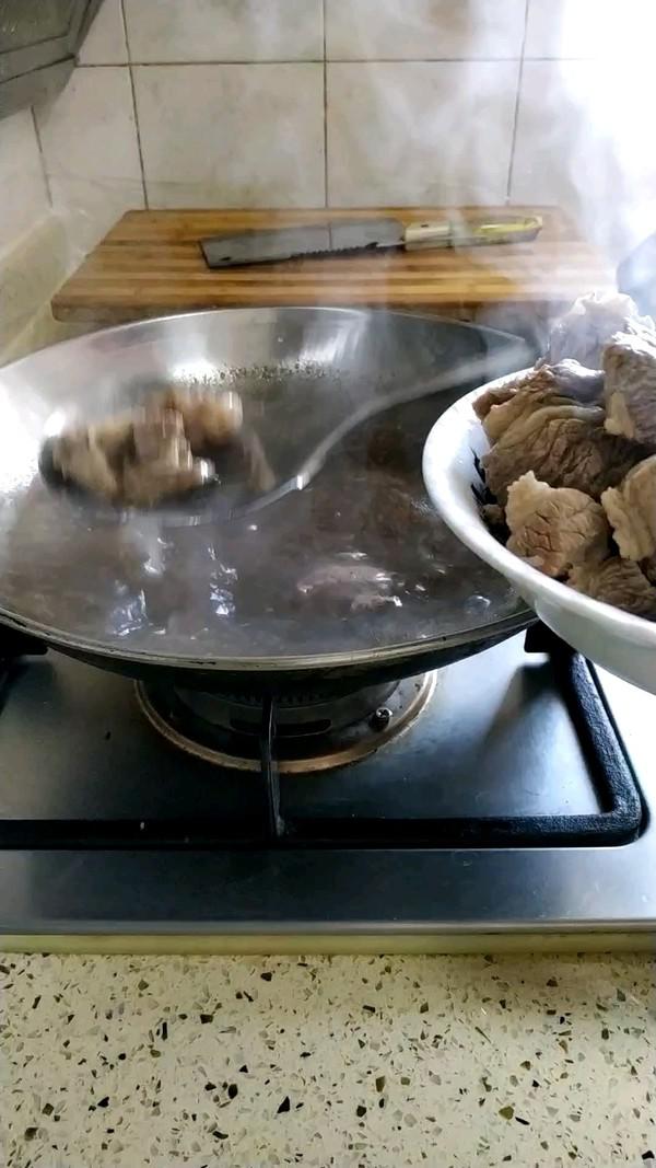 蘿卜牛肉煲的做法-家常味燉菜譜