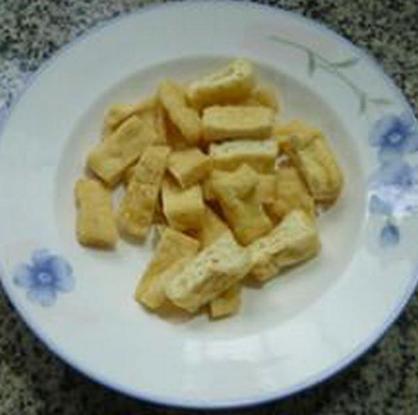 黑木耳洋蔥炒小油方的做法-家常味炒菜譜