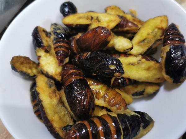 干煸蠶蛹的做法-香辣味炒菜譜-易網健康養生網 干煸蠶蛹的做法-香辣味炒菜譜