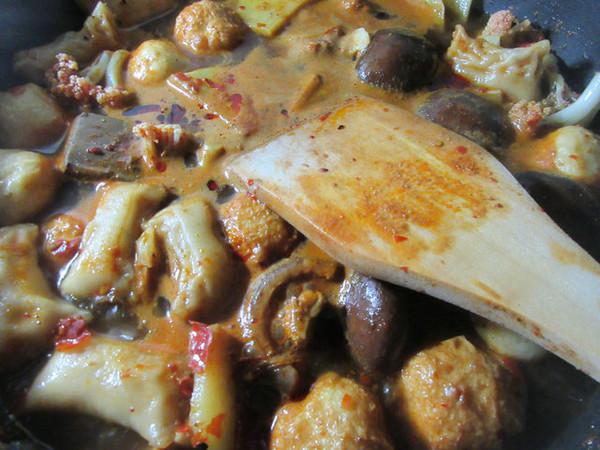 什錦冒菜的做法-香辣味煮菜譜-易網健康養生網 什錦冒菜的做法-香辣味煮菜譜