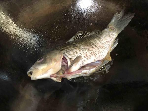 鯽魚(yú)湯的做法-家常味燉菜譜