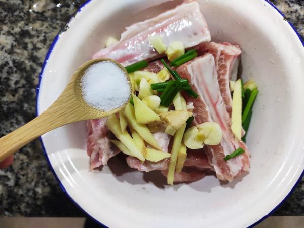 脆皮炸排骨的做法-家常味炸菜譜