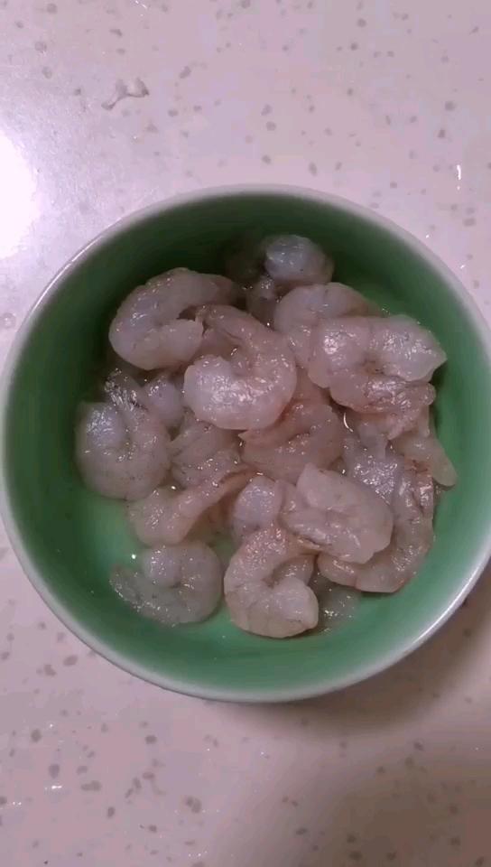 蝦仁粉絲煲的做法-家常味煮菜譜