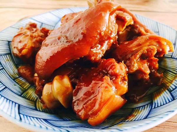電飯煲豬蹄的做法-咸鮮味燜菜譜