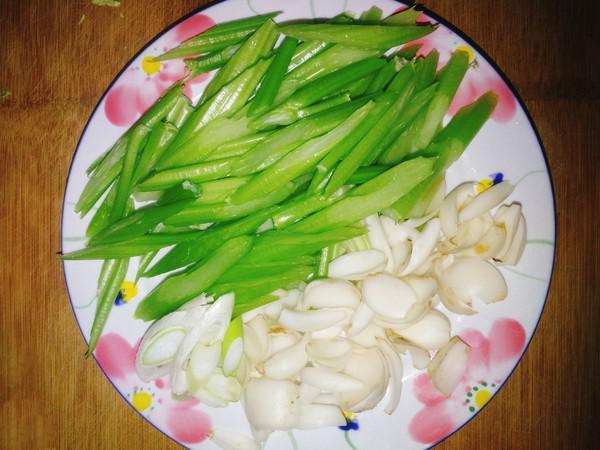 西芹百合的做法-家常味炒菜譜