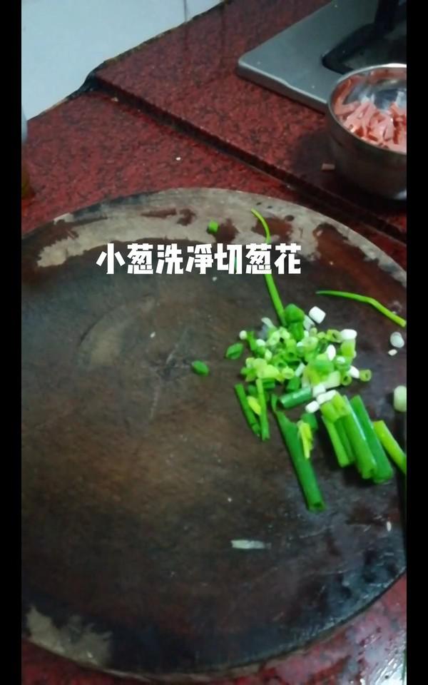 火腿粒煎蛋餅的做法-家常味煎菜譜