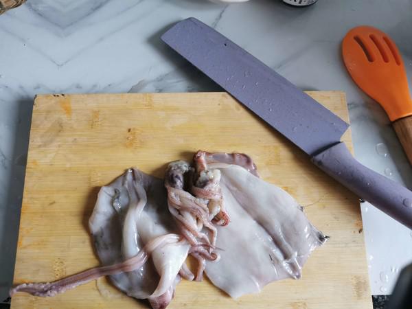 爆炒魷魚的做法-香辣味炒菜譜